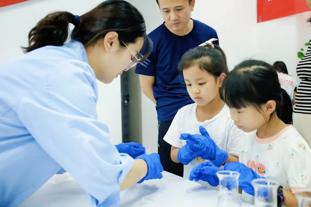 喜报 | 再获荣誉！亿万先生MR质检被认定为陕西省科普教育基地！